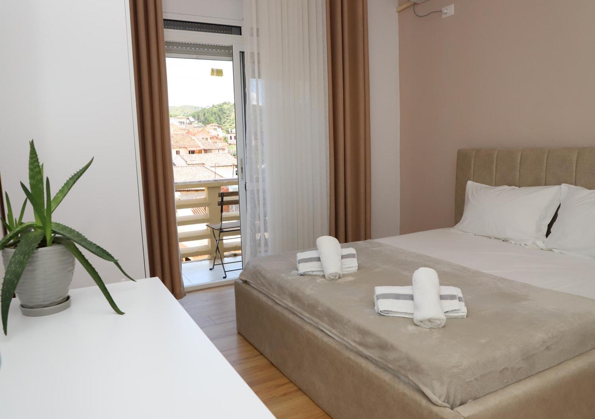 Beratinus Apartment In Berat Center Экстерьер фото